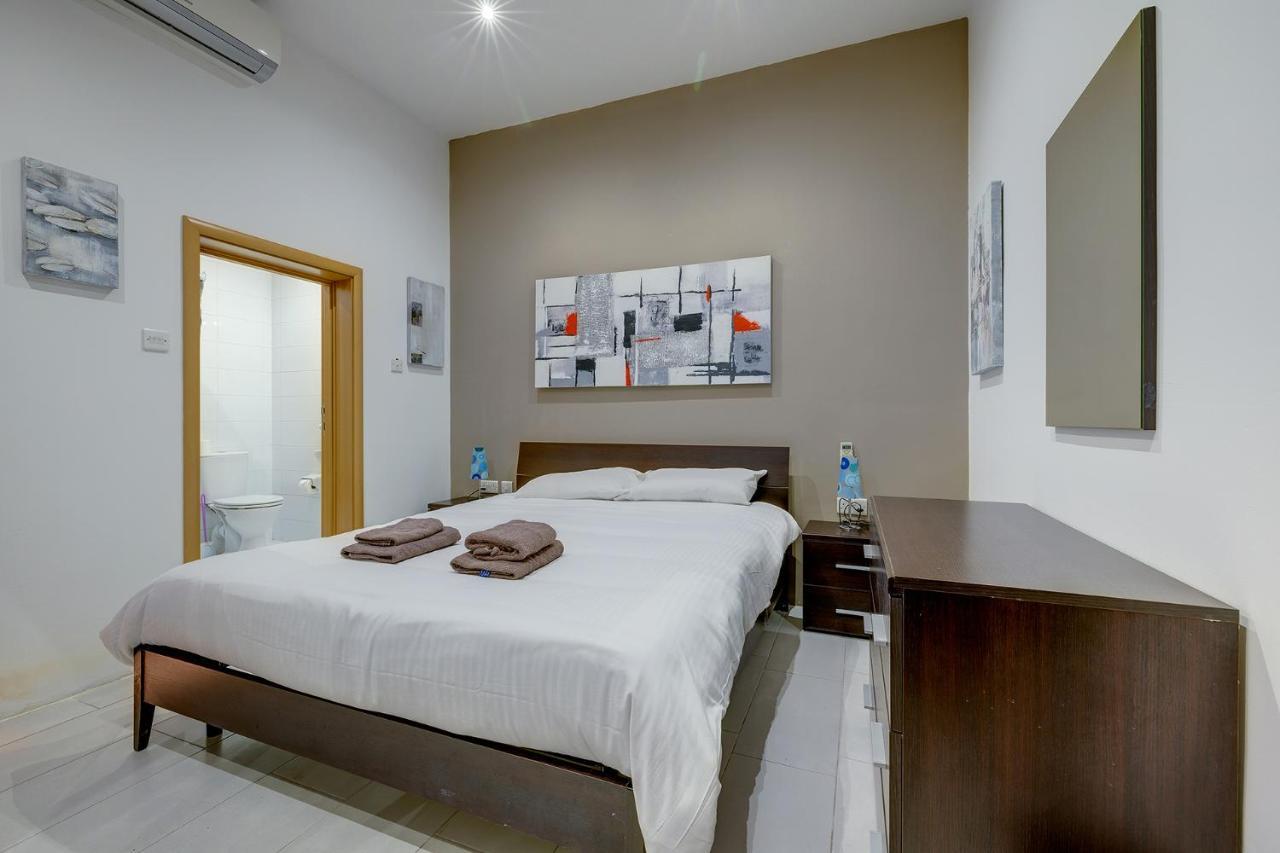 Modern 1Br Maisonette Steps From The Promenade Sliema Exterior foto